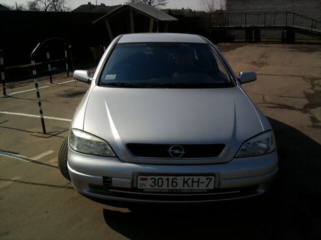 Opel Astra 2001 года
