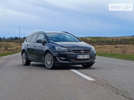 Opel Astra 2013 года