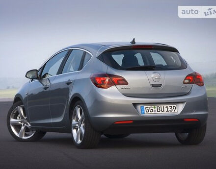 Opel Astra 2008 року