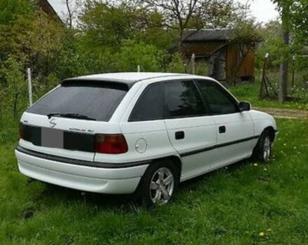 Opel Astra 1996 года