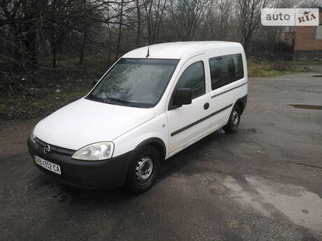 Opel Combo Cargo 2003 года