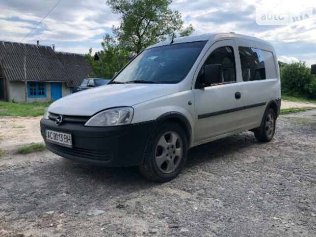 Opel Combo пасс. 2006 року