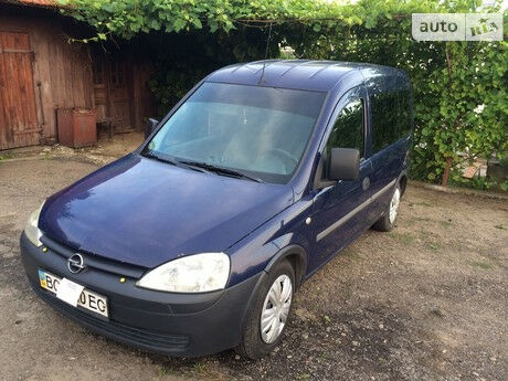 Opel Combo пасс. 2002 года