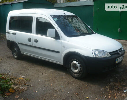 Opel Combo пасс. 2006 года