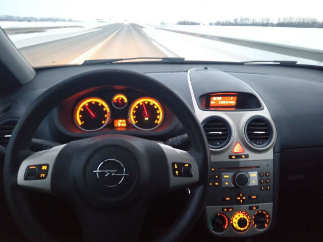 Opel Corsa 2007 года