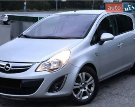 Opel Corsa 2011 року