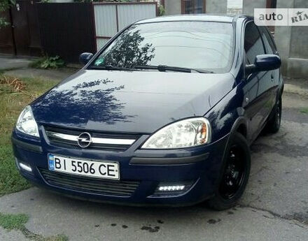 Opel Corsa 2004 року