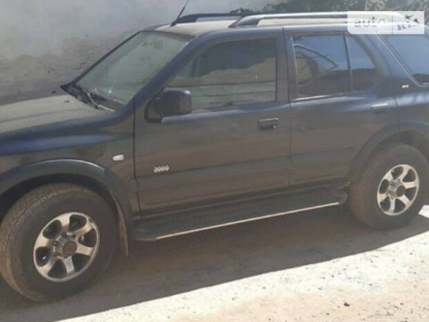 Опель Фронтера 2000 года Opel Frontera 2000 года