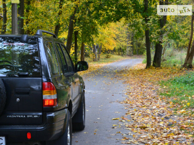 Opel Frontera 2003 года