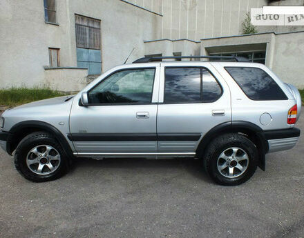 Opel Frontera 2002 року