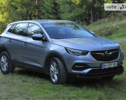 Фото на отзыв с оценкой 5 о Opel Grandland X 2020 году выпуска от автора "Николай" с текстом: Спокойный и интеллигентный автомобиль, пацаны на таких не ездят.Стоял перед выбором купить новый ...