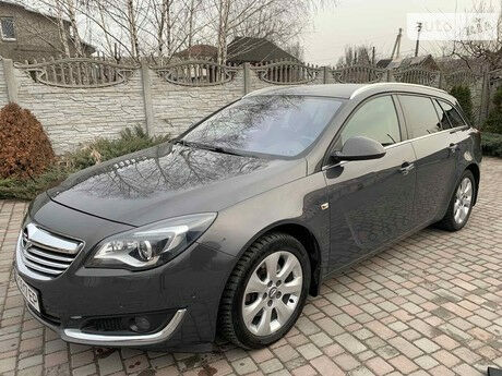 Opel Insignia Sports Tourer 2013 року