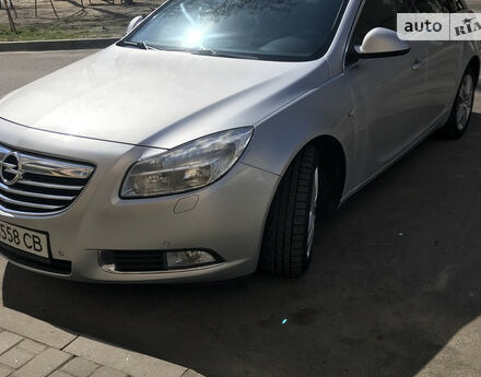 Фото на отзыв с оценкой 4.8 о Opel Insignia Sports Tourer 2011 году выпуска от автора "Андрій" с текстом: Автомобіль в загальному ДУЖЕ комфортний, 2,0 дизель 118 кв. автомат розхід по трасі при 140 - біл...