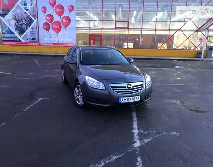 Opel Insignia Sports Tourer 2010 року