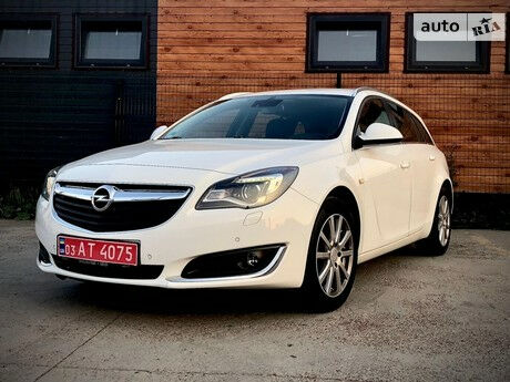 Opel Insignia 2016 года