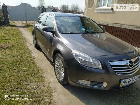 Opel Insignia 2012 года