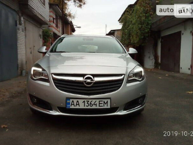 Opel Insignia 2015 года