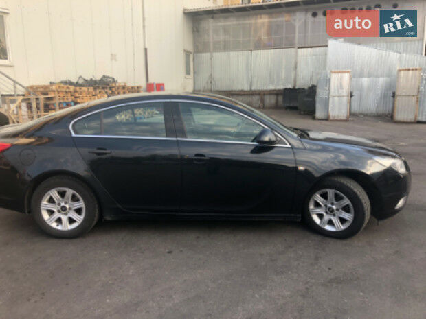 Opel Insignia 2012 года