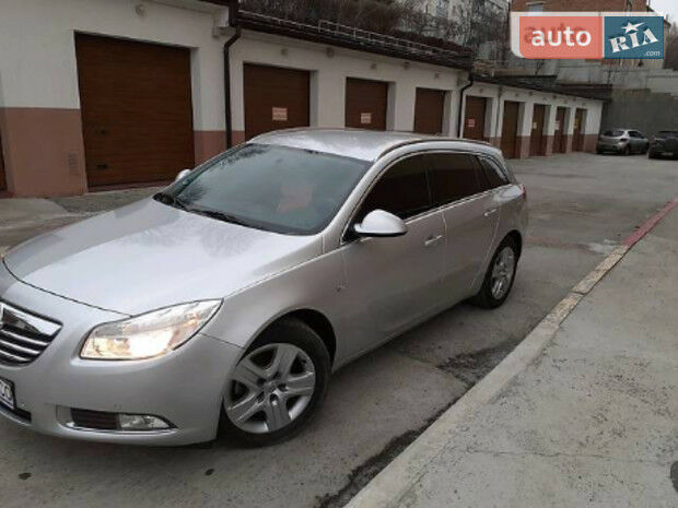 Opel Insignia 2009 года