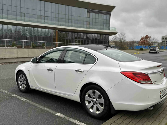 Opel Insignia 2010 года