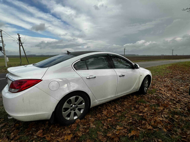 Opel Insignia 2010 року