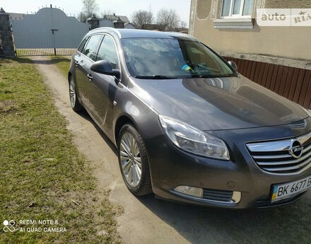 Opel Insignia 2012 года