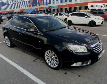 Opel Insignia 2010 года