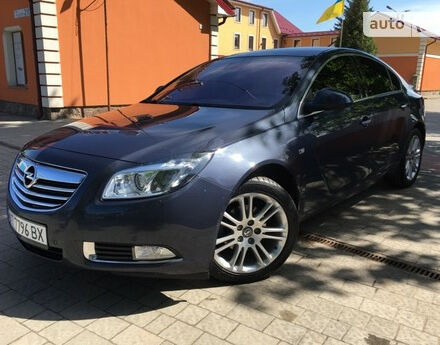 Opel Insignia 2010 року