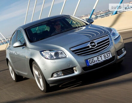 Opel Insignia 2012 года