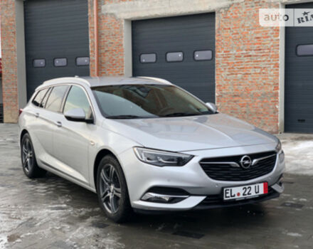 Opel Insignia 2018 года