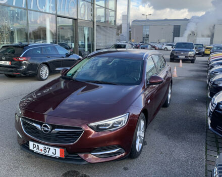 Фото на відгук з оцінкою 4.8   про авто Opel Insignia 2019 року випуску від автора “sr.Dimos” з текстом: Очень достойный автомобиль в своем классе,кузов крепкий,управляется легко,мощности хватает 2х лит...