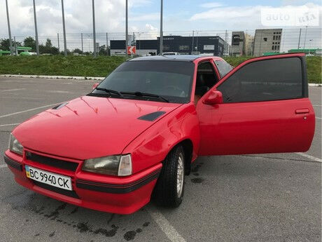 Opel Kadett 1986 року