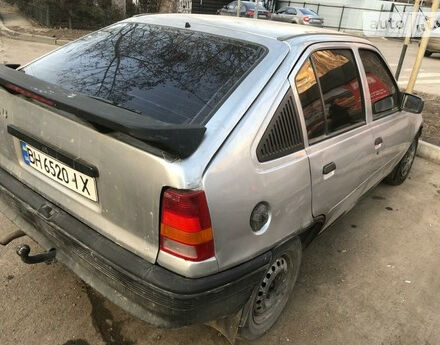 Opel Kadett 1987 года