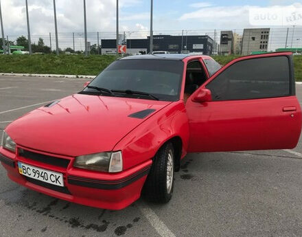 Opel Kadett 1986 року