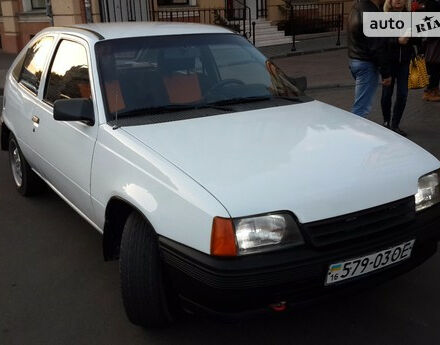 Opel Kadett 1988 года