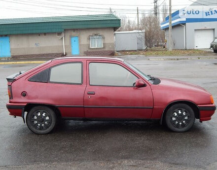 Opel Kadett 1987 року