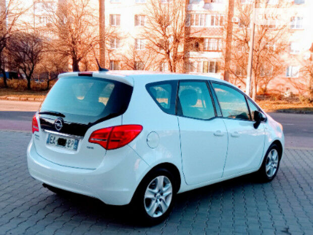 Opel Meriva 2016 года