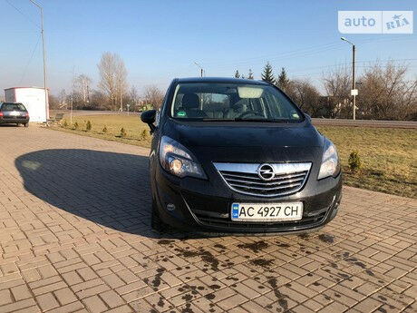 Opel Meriva 2011 року