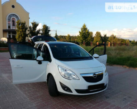 Opel Meriva 2011 года