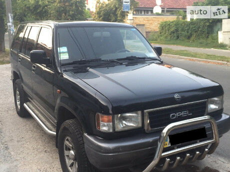 Опель Монтерей 1993 року Opel Monterey 1993 року