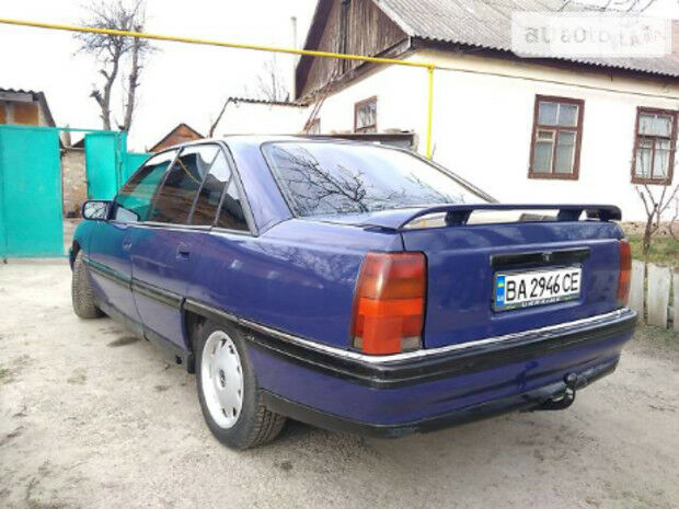 Opel Omega 1993 року