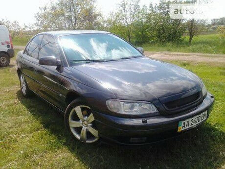 Опель Омега 2000 года Opel Omega 2000 года
