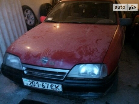 Опель Омега 1988 года Opel Omega 1988 года
