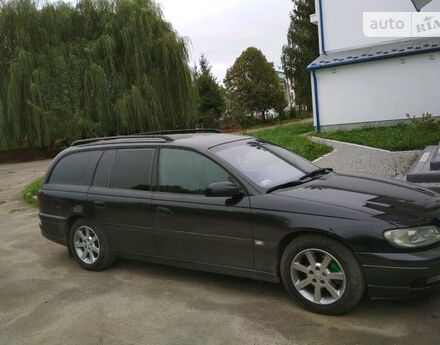 Opel Omega 2003 року