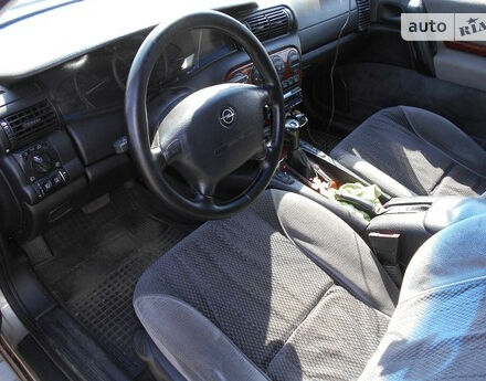 Opel Omega 1998 года