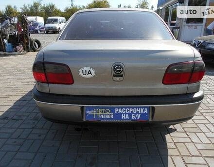 Opel Omega 2000 года