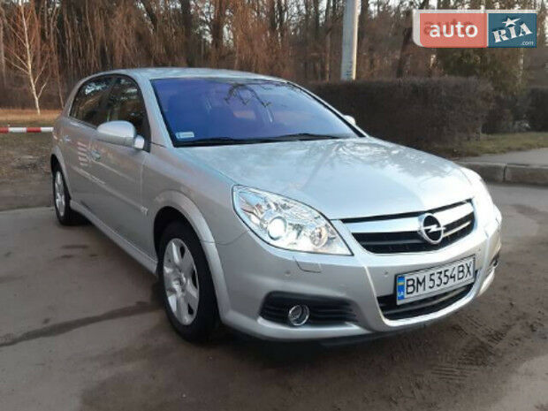 Opel Signum 2005 року