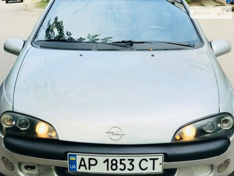 Opel Tigra 2000 року