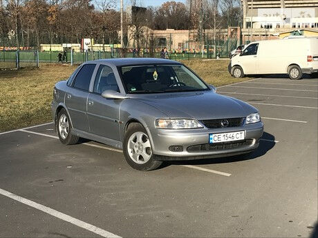 Opel Vectra B 2000 года