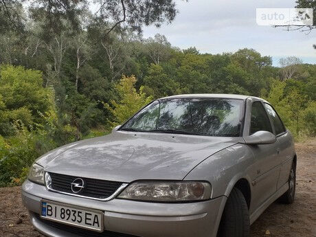 Opel Vectra B 1998 года